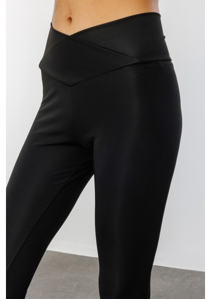 Çapraz Bel Detaylı Cross Waist Kadıntayt Çapraz-Tayt