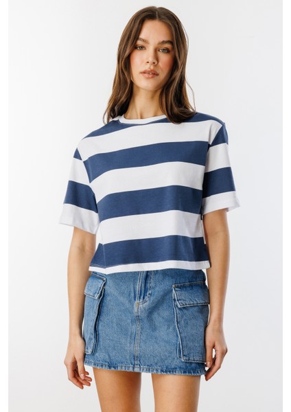 Boxy Fit Bisiklet Yaka Çizgili Basic Kısa Kollu Tişört Crop-Çizgili