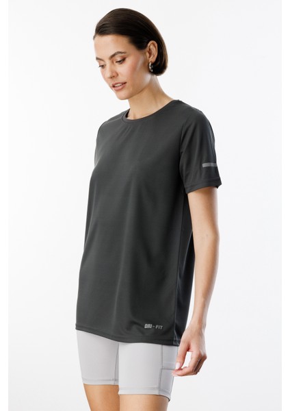 Kadın Nem Emici Hızlı Kuruma Atletik Teknik Performans Spor T-Shirt Drıfıt-Kısakol modelleri