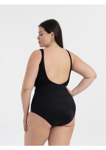 Aquaviva Kadın Büyük Beden Siyah -Beyaz Belinda Toparlayıcı Kare Yaka Mayo fırsatları