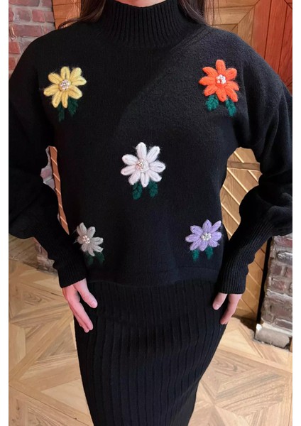 Kadın Yarım Balıkçı Yaka Nakışlı Triko Bluz Elbise Ikili Takım fırsatları