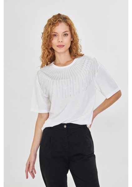 Taş İşlemeli T-Shirt