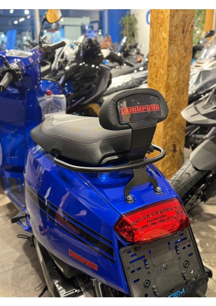 Lambretta V125-V200 Uyumlu Sissybar