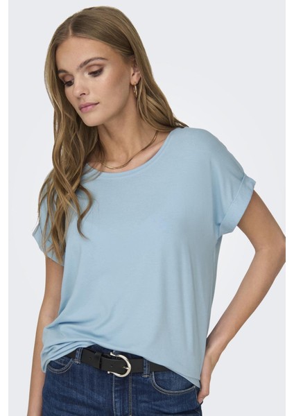 Regular Fit Bisiklet Yaka Onlmoster T Shirt Bayan T SHİRT 15106662 modelleri