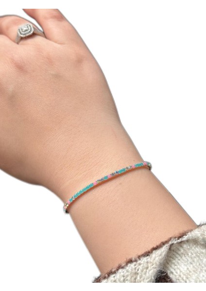 Pembe ve Turkuaz Taşlı Tek Sıra Lastikli Bileklik