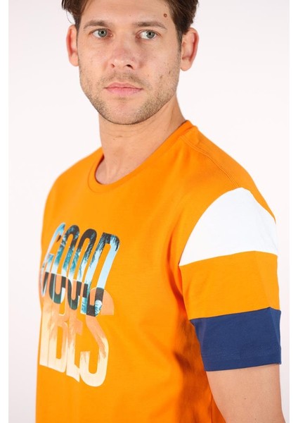 Erkek Bisiklet Yaka Tişört Y22344400201 indirimleri