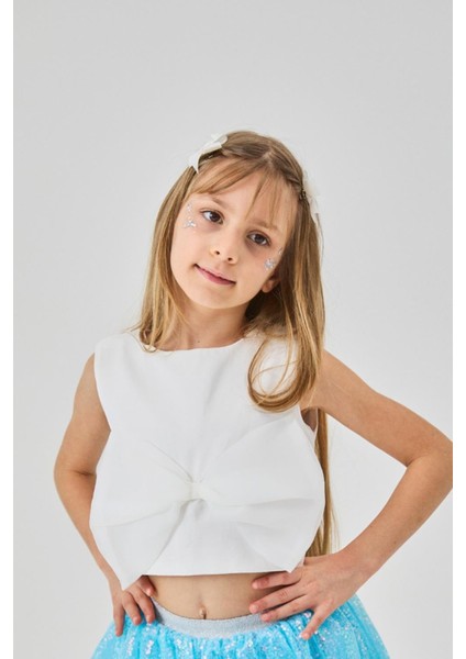 Ekru Fiyonk Detaylı Kız Çocuk Crop