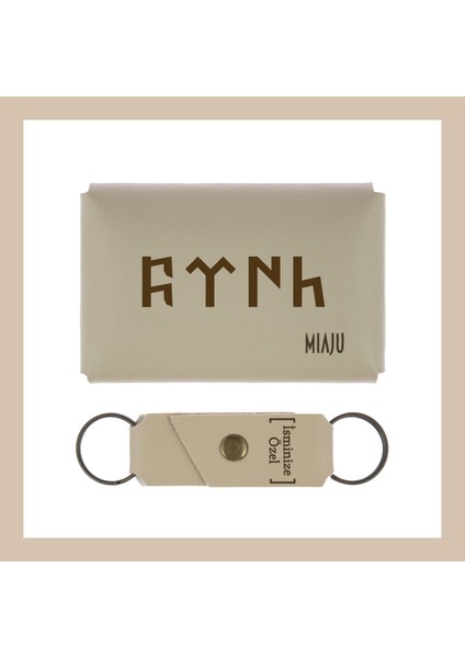 Açık Mavi, Göktürkçe Türk Yazı Desenli, Isme Özel, Cüzdan Ve Anahtarlık Set, Hediyelik Anı, Armağan fiyatları