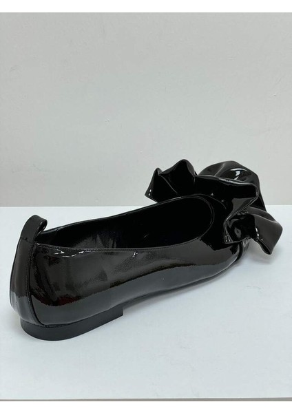 420 Siyah Rugan Günlük Rahat Fiyonk Detaylı Sivri Burun Kadın Babet Ayakkabı indirimleri