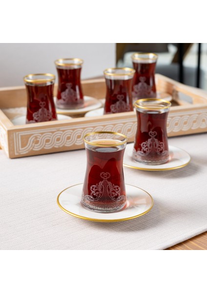 Zarafet Desenli Porselen Tabaklı 6’lı Çay Takımı