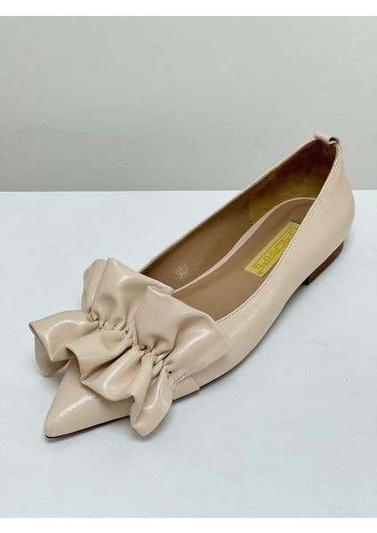 420 Açık Bej Günlük Rahat Fiyonk Detaylı Sivri Burun Kadın Babet Ayakkabı