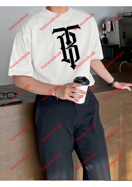 Minimal Lisanslı Logo 5 Baskılı Oversize Yıkamalı Tshirt Beyaz indirimleri