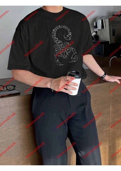 Akrep Baskılı Tshirt Siyah