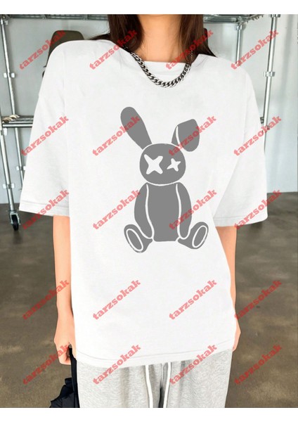 Minimal Vanny Baskılı Oversize Yıkamalı Tshirt Beyaz fırsatları