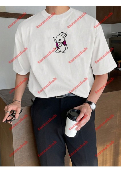 Minmal Katil Tavşan Baskılı Oversize Yıkamalı Tshirt Beyaz
