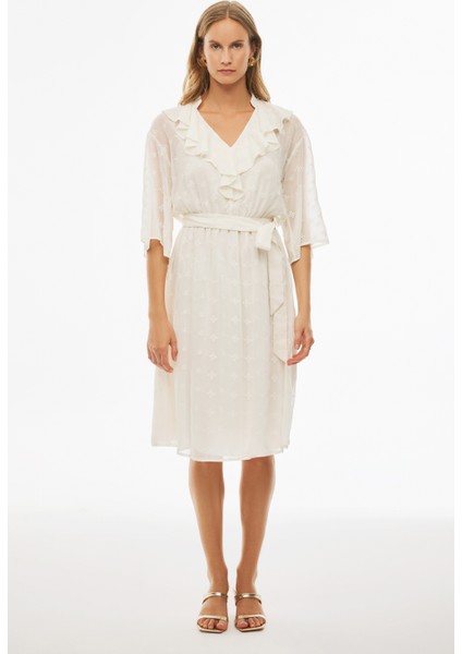 Akilas Regular Fit Düşük Kollu V-Yaka Ekru Renk Elbise