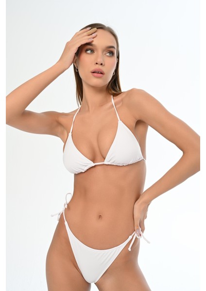 Aquaviva Kadın Beyaz Üçgen Ella String Bikini Takımı