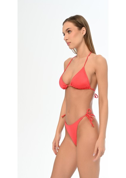 Aquaviva Kadın Parlak Kırmızı Üçgen Ella String Bikini Takımı fiyatları
