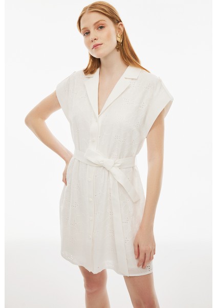 Emrick Regular Fit Kısa Boy Düşük Kollu Ceket Yaka Ekru Renk Elbise modelleri