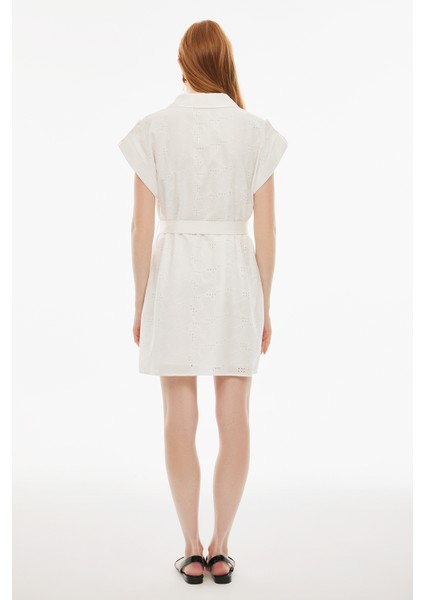 Emrick Regular Fit Kısa Boy Düşük Kollu Ceket Yaka Ekru Renk Elbise fırsatları