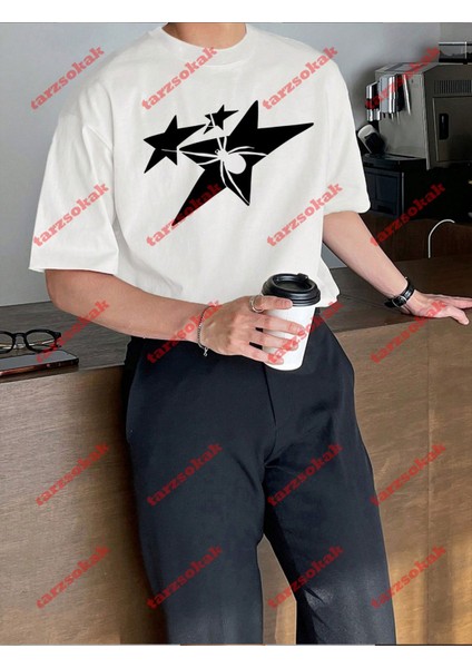 Minimal Star Print Baskılı Oversize Yıkamalı Tshirt Beyaz indirimleri