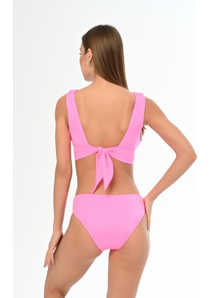 Aquaviva Kadın Pembe Sırt Bağcıklı Bralet Bikini Takımı modelleri