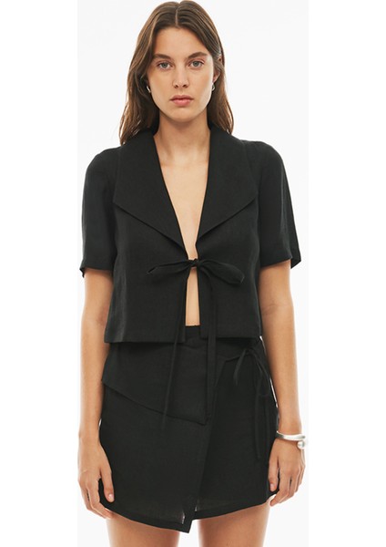 Celans Regular Fit Crop Boy Takma Kol Siyah Renk Kadın Ceket
