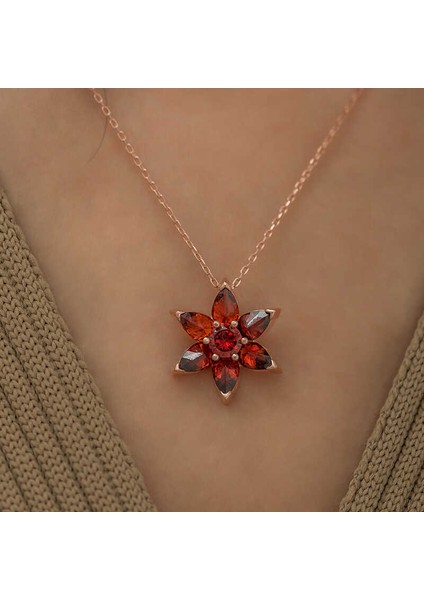 Gümüş Rose Kırmızı Çiçek Kolye fiyatları