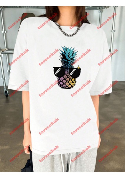 Minimal Cool Ananas Baskılı Oversize Yıkamalı Tshirt Beyaz fırsatları