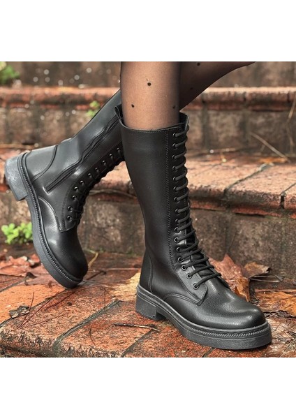 Dorin Siyah Cilt Bağcıklı Çizme fırsatları