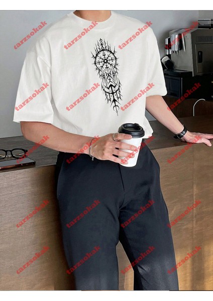 Geometrik Desen Baskılı Oversize Unisex Yıkamalı Tshirt Beyaz indirimleri