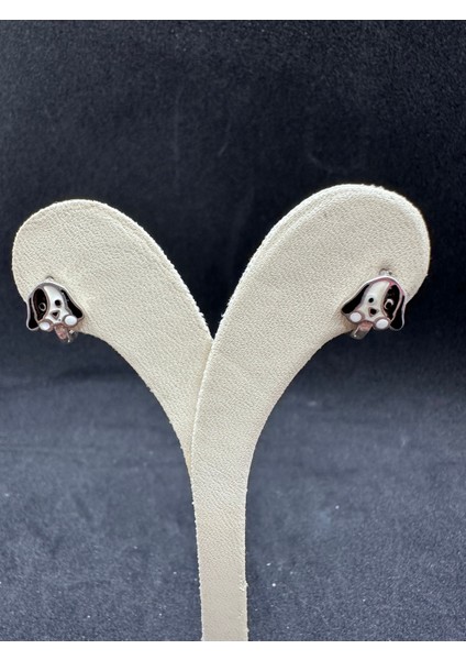 Siyah Beyaz Mineli Köpek Figür Gümüş Çocuk Küpesi