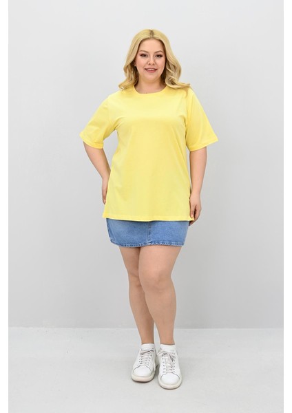 Kadın Büyük Beden Kısa Kollu Bisiklet Yaka Oversize T-Shirt 1963-25 modelleri