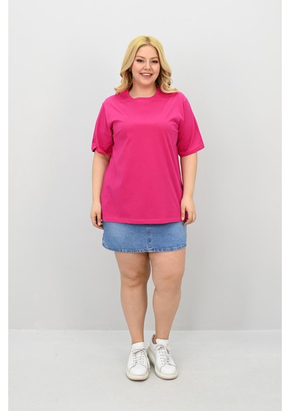 Kadın Büyük Beden Kısa Kollu Bisiklet Yaka Oversize T-Shirt 1963-25 modelleri