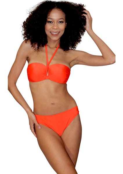 Straplez Boyundan Bağlı Içi Dolgusuz Kaplı Bikini Takımı fiyatları