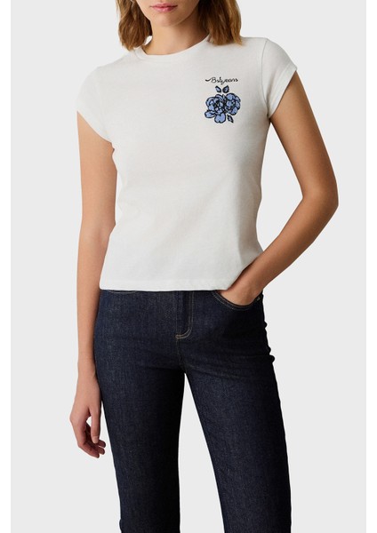 % 100 Pamuk Regular Fit Bisiklet Yaka Sırt Baskılı T Shirt Bayan T Shirt 053