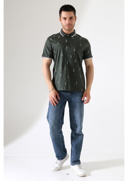 Erkek Yakası Çıt Çıt ve Fermuar Detaylı, Desenli Polo Yaka T-Shirt