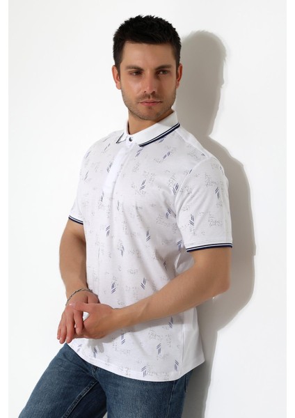 Erkek Yakası Çıt Çıt ve Fermuar Detaylı, Desenli Polo Yaka T-Shirt fırsatları