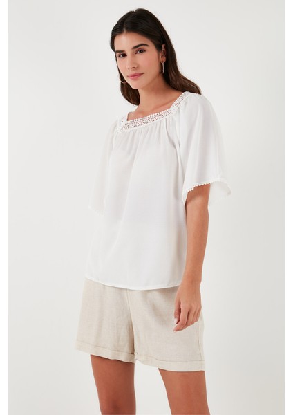 Güpürlü Regular Fit Kare Yaka Bluz Bayan Bluz 5869003 fırsatları