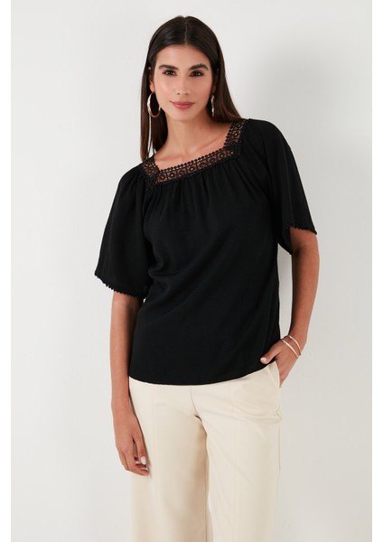 Güpürlü Regular Fit Kare Yaka Bluz Bayan Bluz 5869003