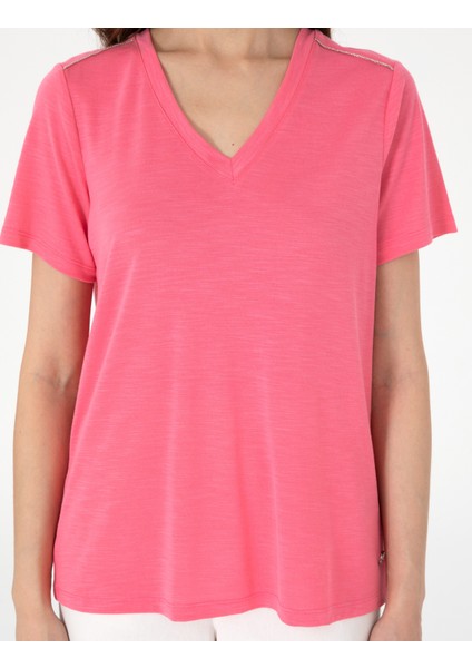 Kadın Pembe Regular Fit Tişört 50301461-VR041 indirimleri