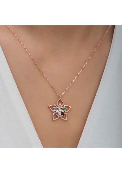 ​Gümüş Rose Renkli Taşlı Çiçek Kadın Kolye