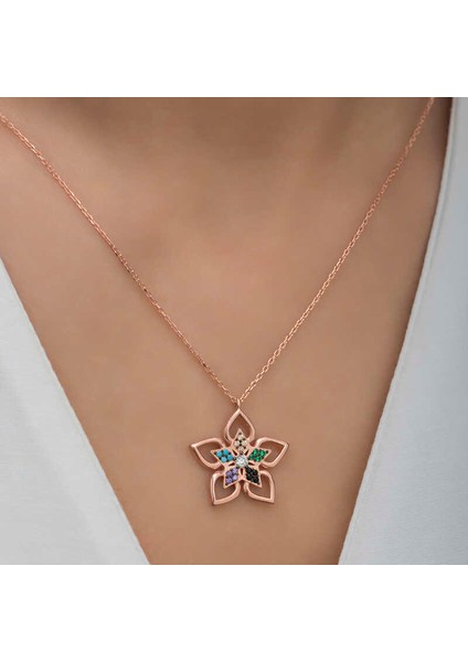 ​Gümüş Rose Renkli Taşlı Çiçek Kadın Kolye