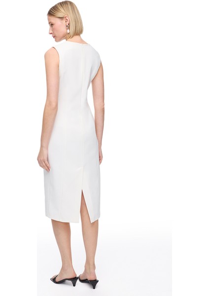 Beyaz Dellas Slim Fit Midi Boy Elbise fırsatları