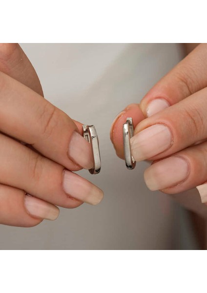 Gümüş Taşsız J Bayan Küpe indirimleri