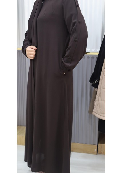 Kolları Düğme Modelli