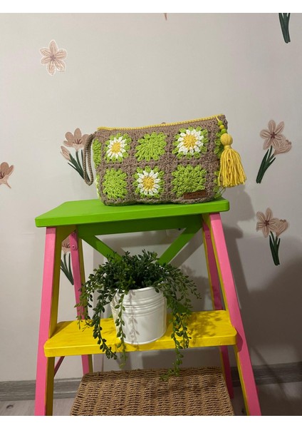 Motif Papatya Cluch Çanta