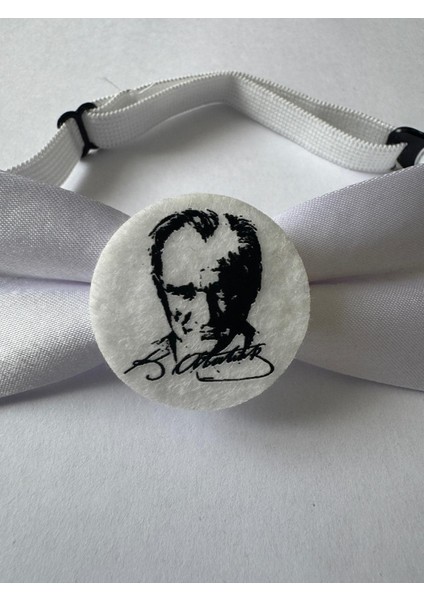 Atatürk Imzalı ve Silüetli 23 Nisan /19 Mayıs / 29 Ekim / 10 Kasım Için Ayarlanabilir Lastikli Saten Çocuk Papyon indirimleri