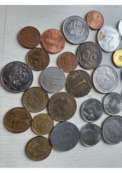 30 Adet Yabancı Madeni Nadir Temiz. Yabancı Madeni Farklı Maddeler fiyatları