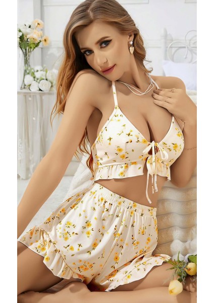 Kadın Çiçekli Ekru Askılı Şortlu Pijama Takım